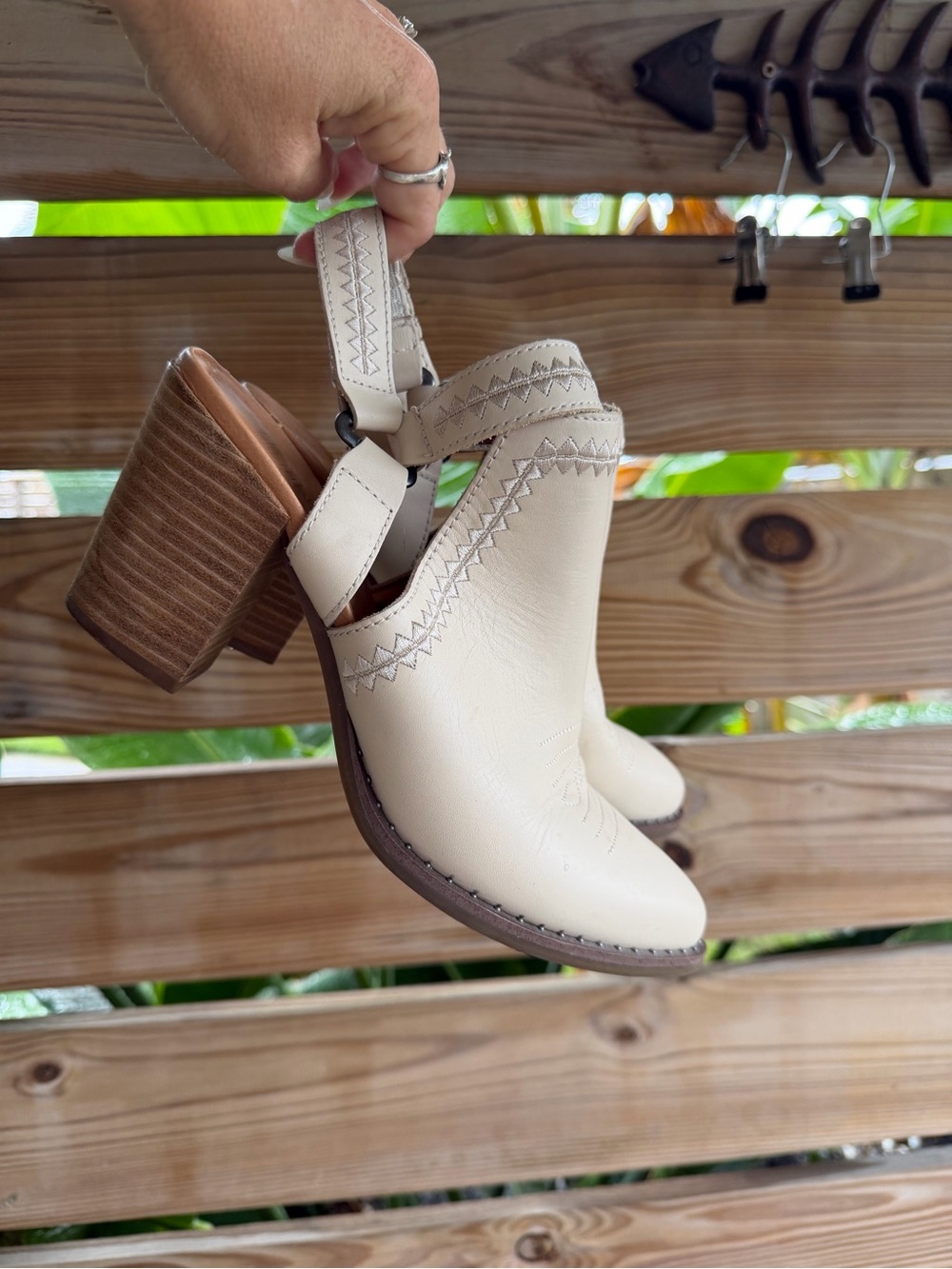 dingo Cream Slingback Block Heel Boots